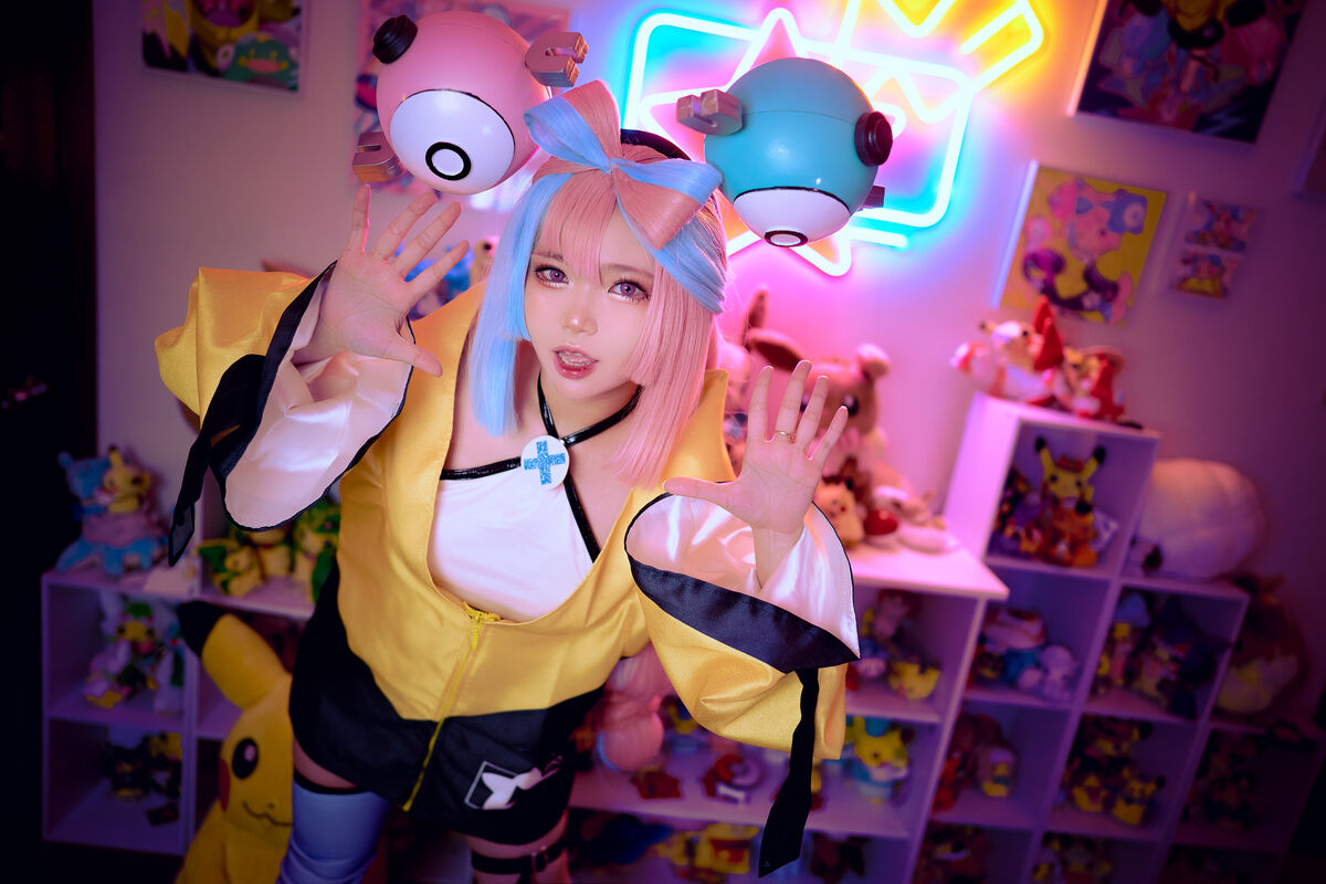 Coser@ZinieQ - Iono Coser@ZinieQ - Iono
