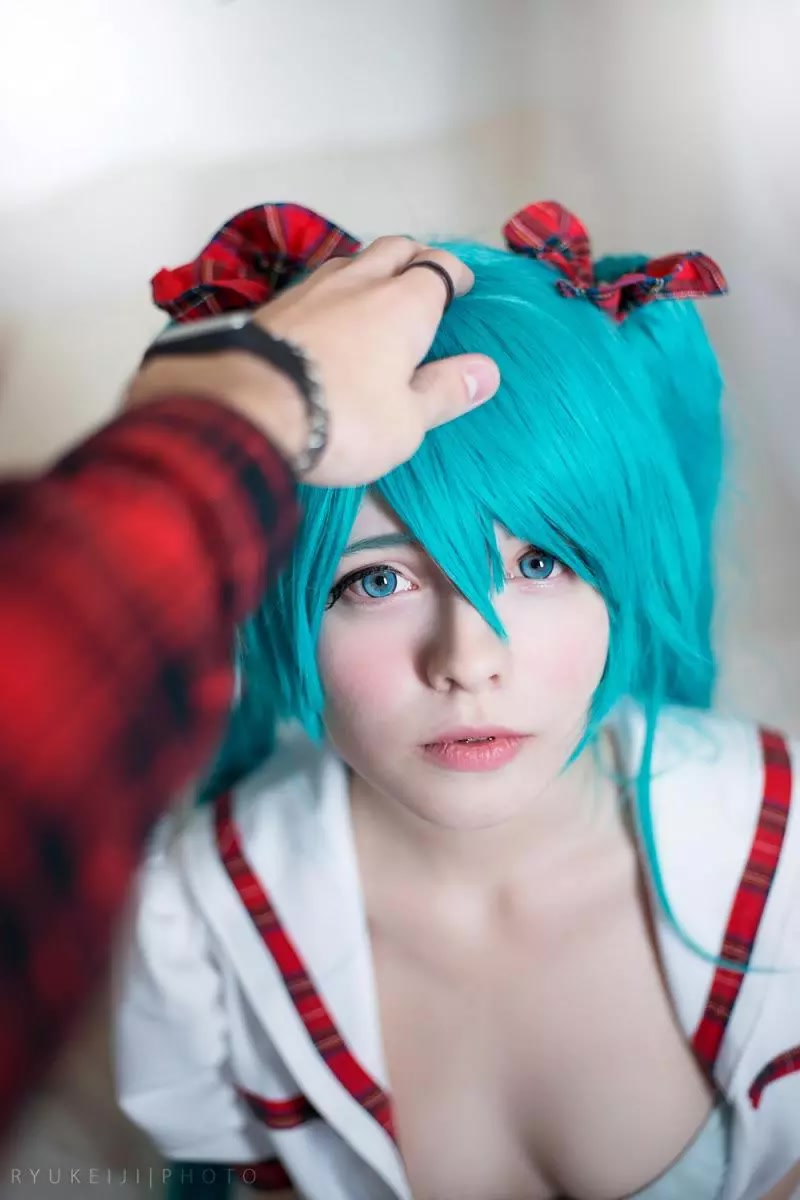 Saya Scarlet 2 Saya Scarlet 2