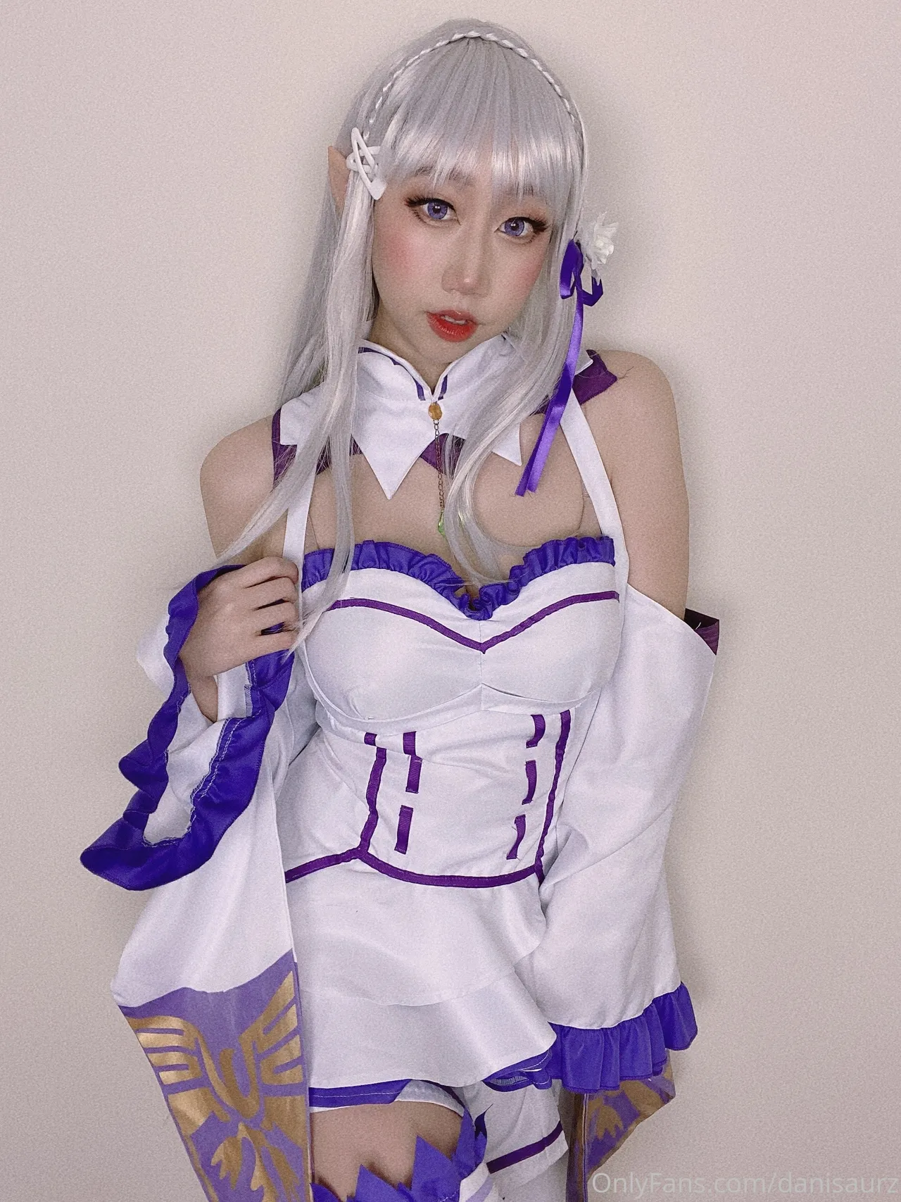 Danisaurz - Emilia Danisaurz - Emilia