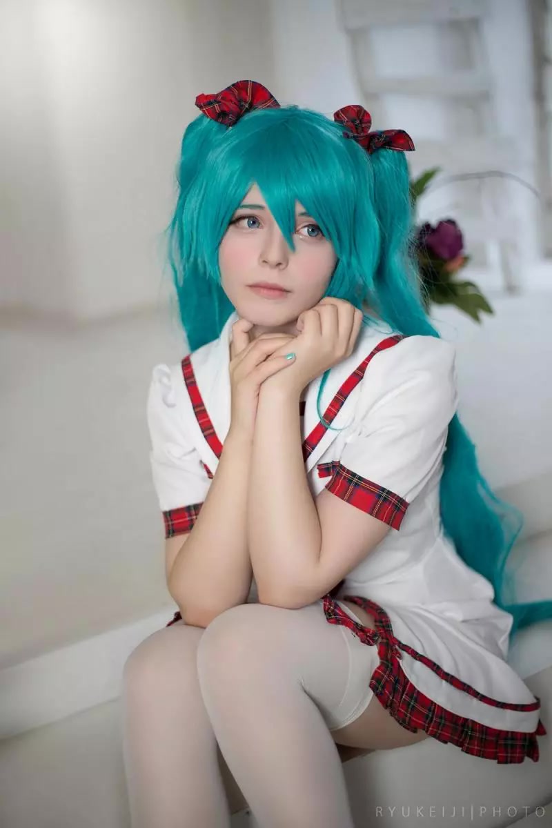 Saya Scarlet 2 Saya Scarlet 2