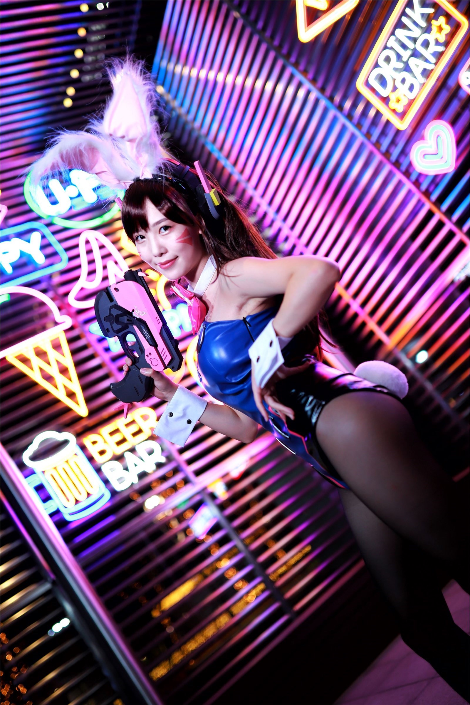No.042 DVA 1 No.042 DVA 1
