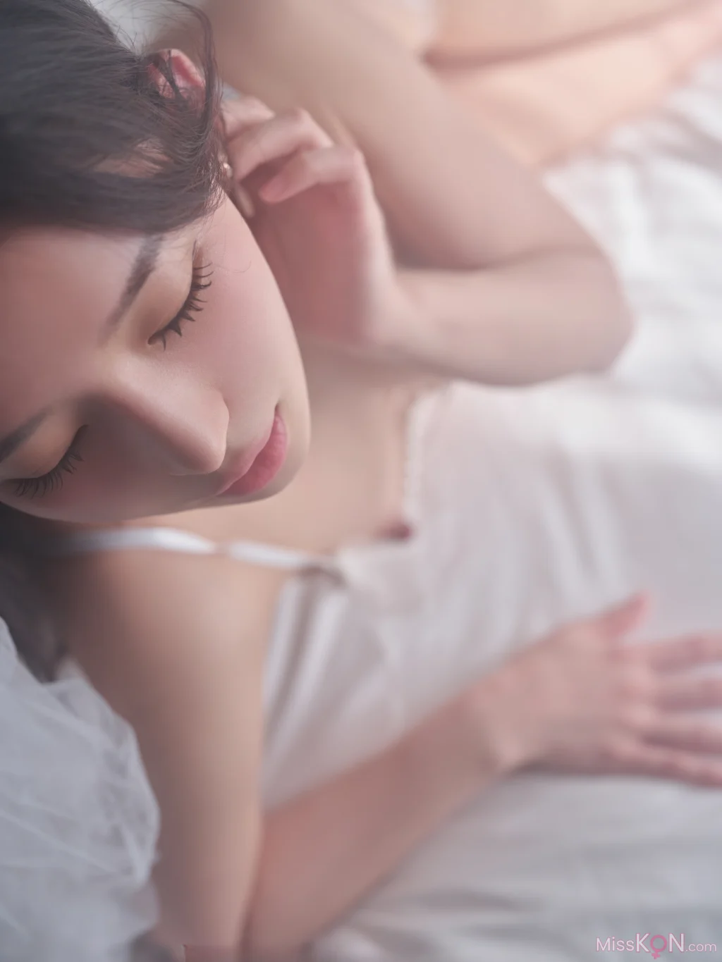 AG.736: Yeha (예하) (155 photos) AG.736: Yeha (예하) (155 photos)