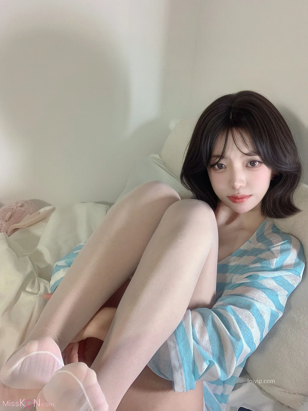 Coser@ Your True U: Stay-at-Home Girlfriend (99 photos + 1 video) Coser@ Your True U: Stay-at-Home Girlfriend (99 photos + 1 video)