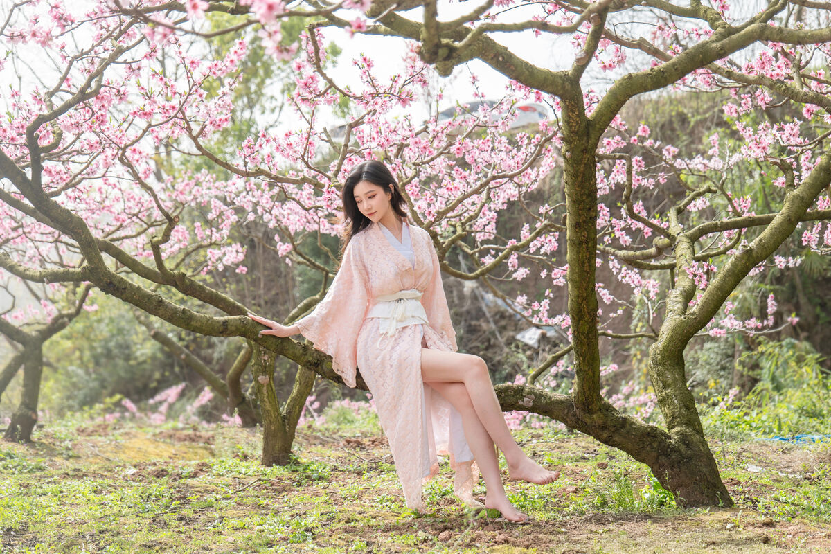 Coser@ Nian Nian Nnian - Manhua (87P) Coser@ Nian Nian Nnian - Manhua (87P)
