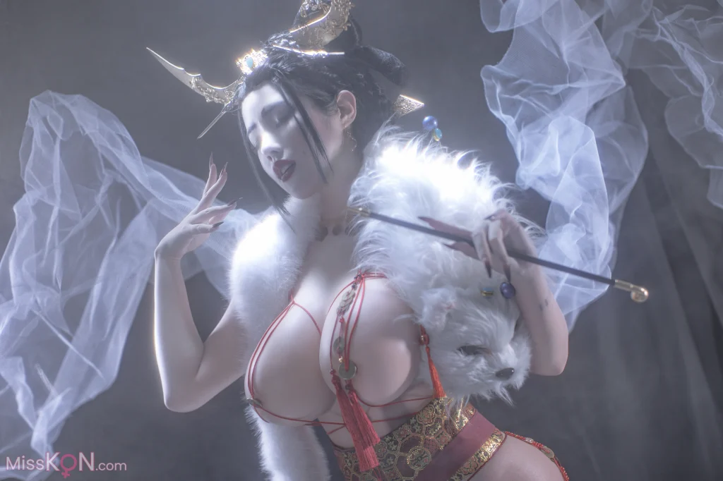 Coser@钛合金TiTi: 无常狐 (91 photos) Coser@钛合金TiTi: 无常狐 (91 photos)