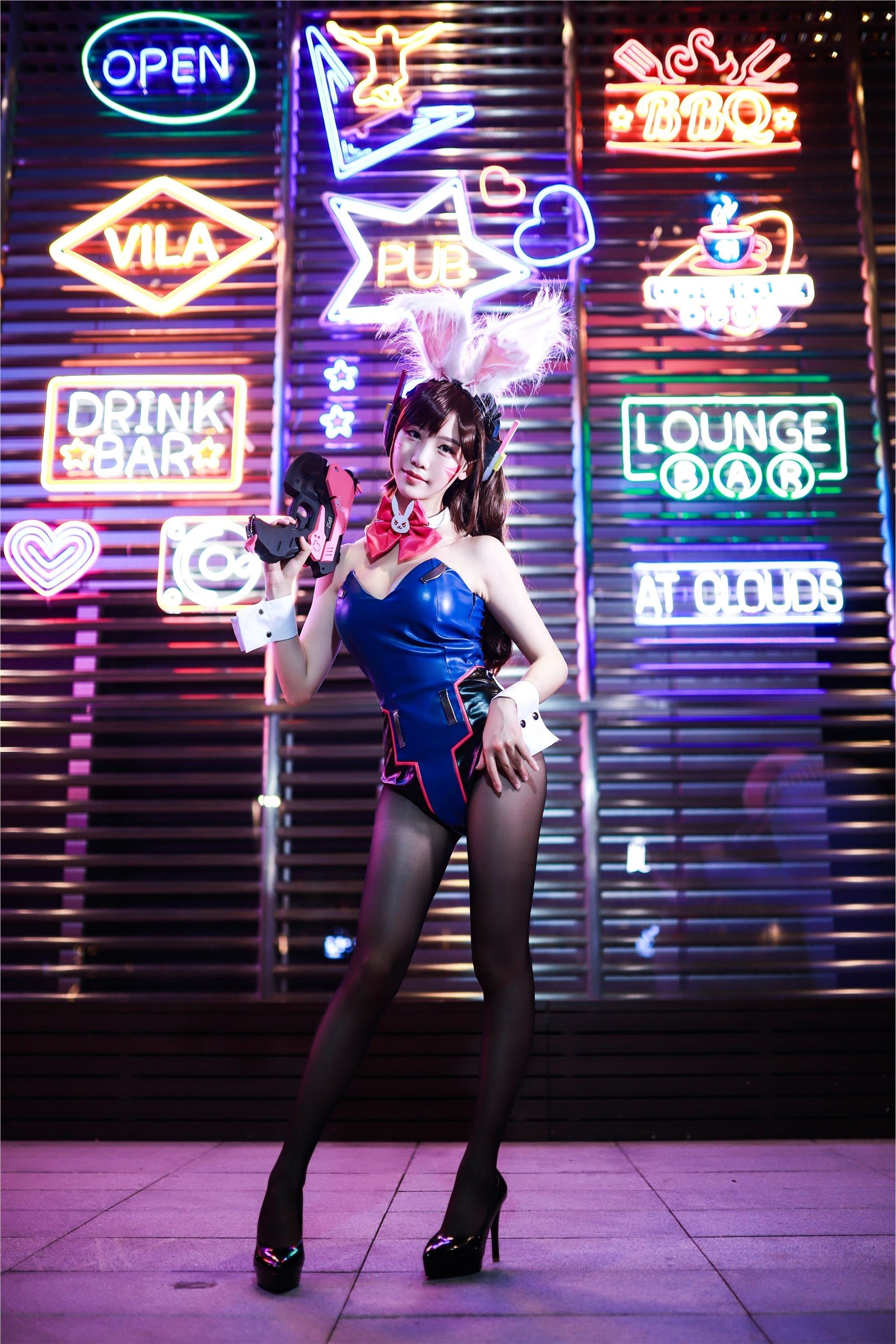 No.042 DVA 1 No.042 DVA 1