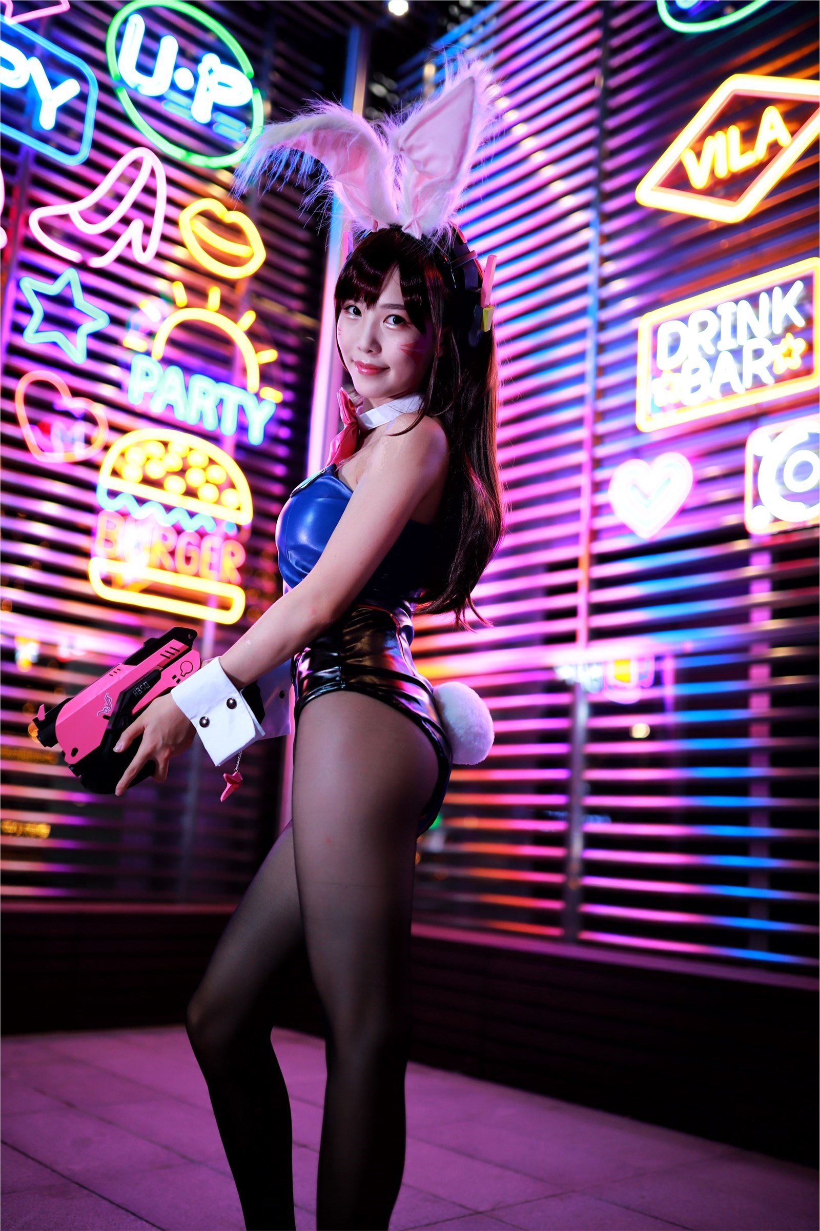 No.042 DVA 1 No.042 DVA 1