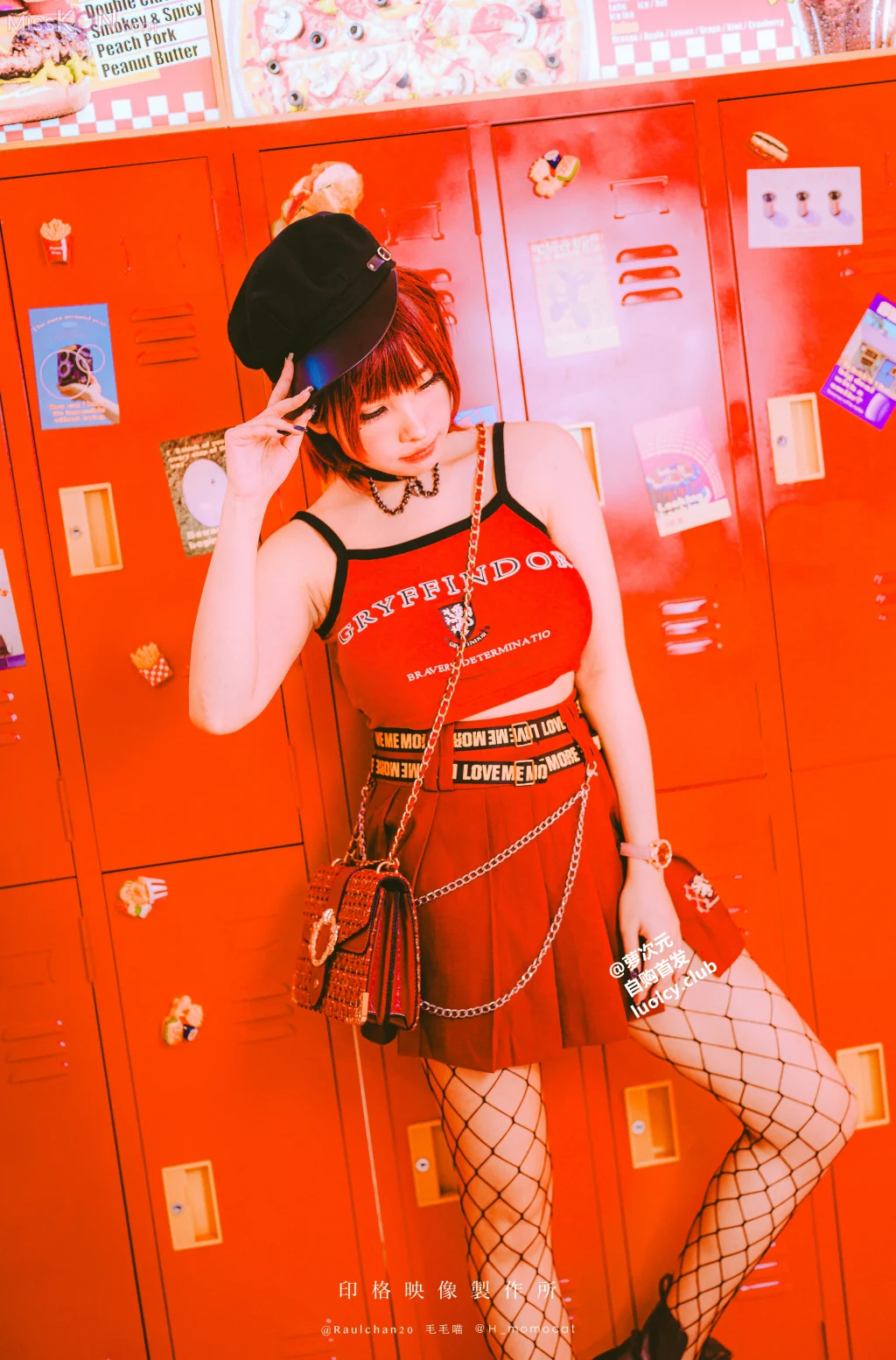 Coser@慕慕Momo: 8K Rebellion 反叛 (45 photos + 2 videos) Coser@慕慕Momo: 8K Rebellion 反叛 (45 photos + 2 videos)