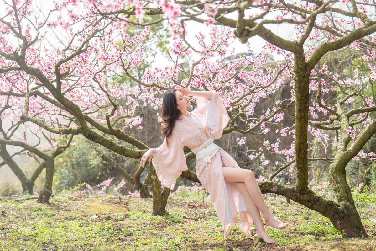 Coser@ Nian Nian Nnian - Manhua (87P) Coser@ Nian Nian Nnian - Manhua (87P)