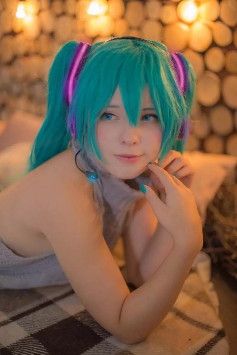 Saya Scarlet 2 Saya Scarlet 2