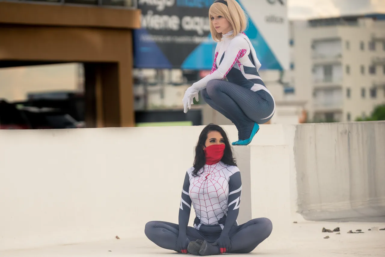Caroangulito – Silk & Spider-Gwen Caroangulito – Silk & Spider-Gwen