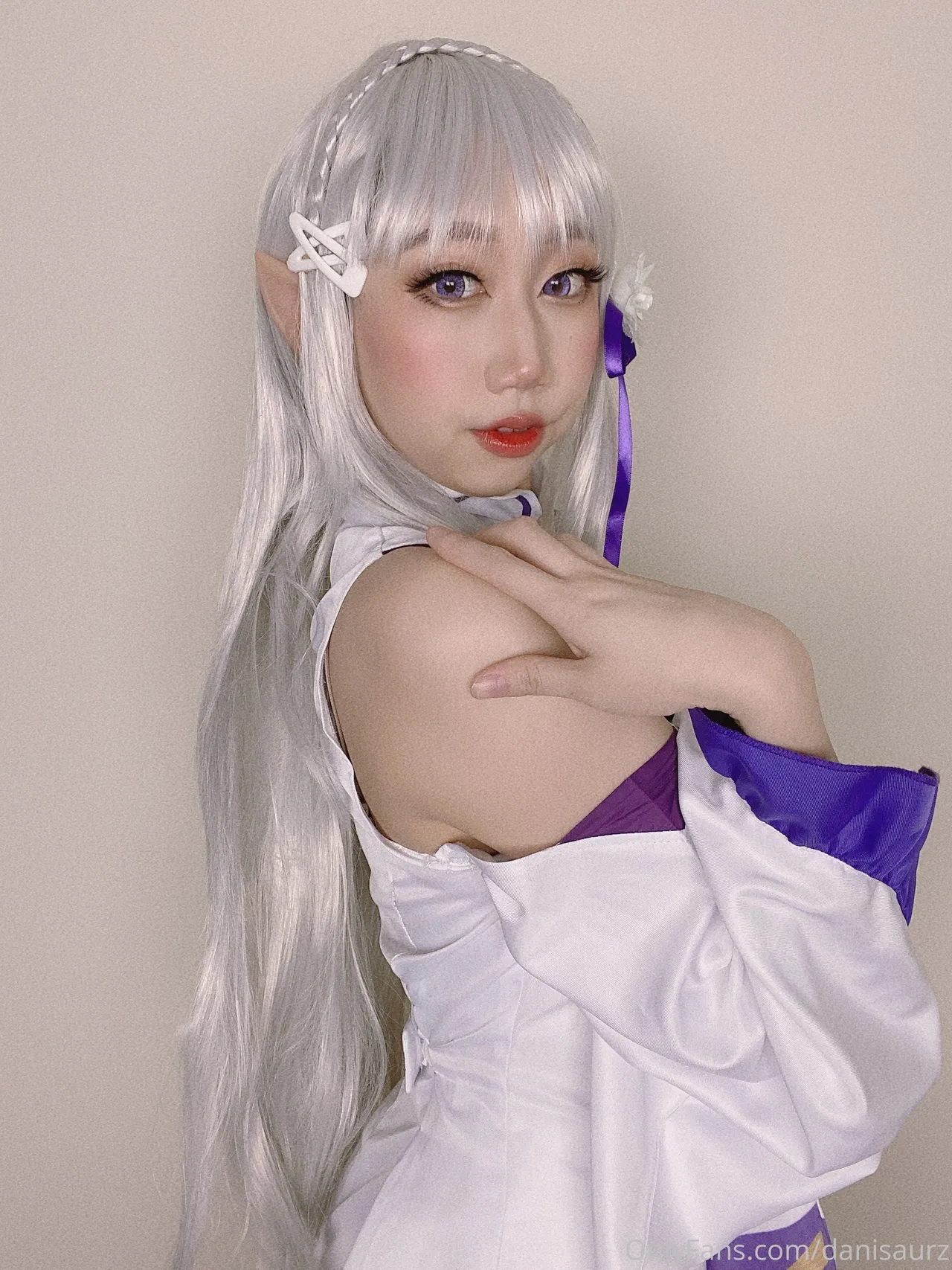 Danisaurz - Emilia Danisaurz - Emilia