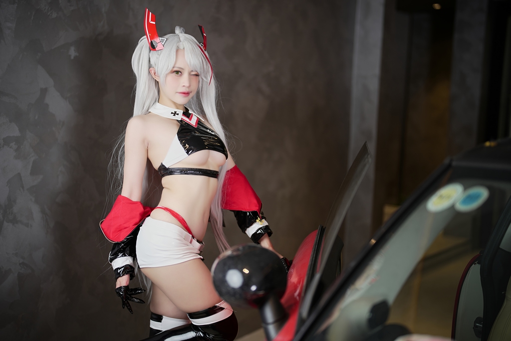 PingPing – Prinz Eugen Race Queen 1 PingPing – Prinz Eugen Race Queen 1