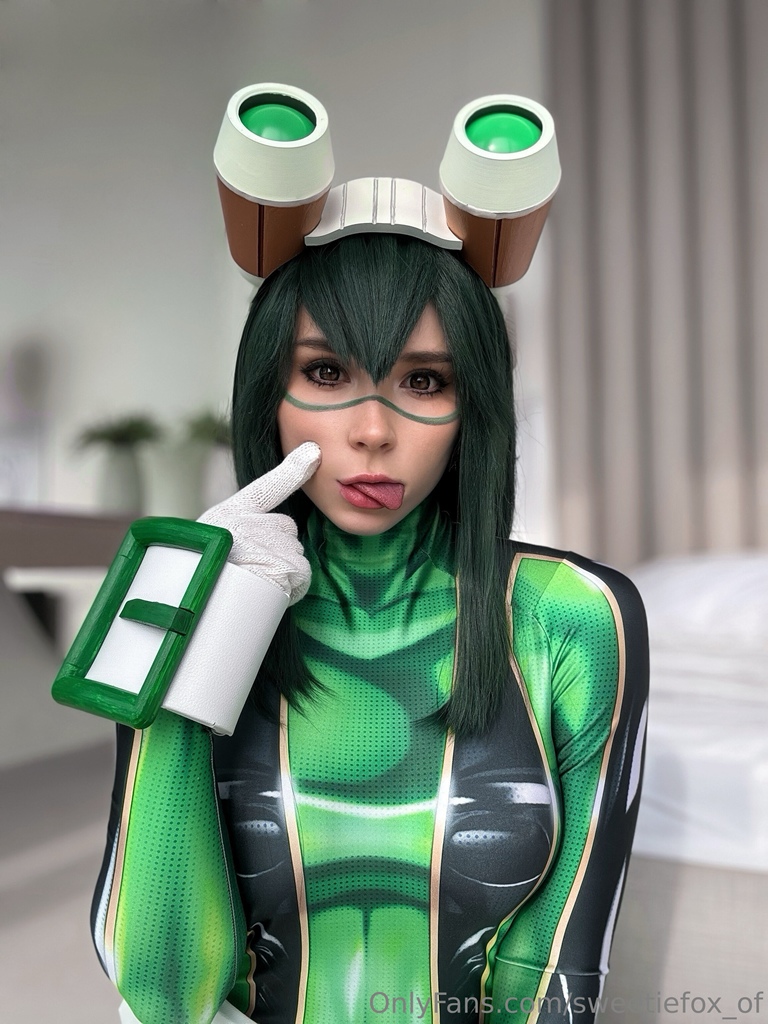 Sweetie Fox as Tsuyu Asui Sweetie Fox as Tsuyu Asui