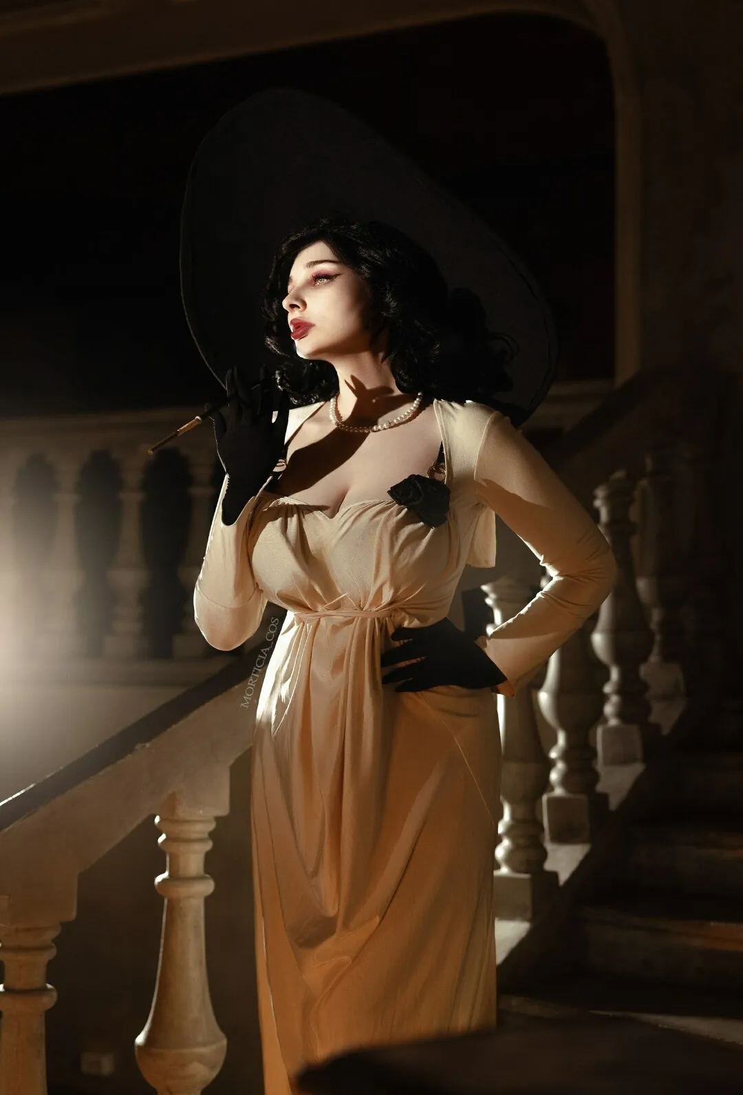 Mia Green Tea - Lady Dimitrescu Mia Green Tea - Lady Dimitrescu