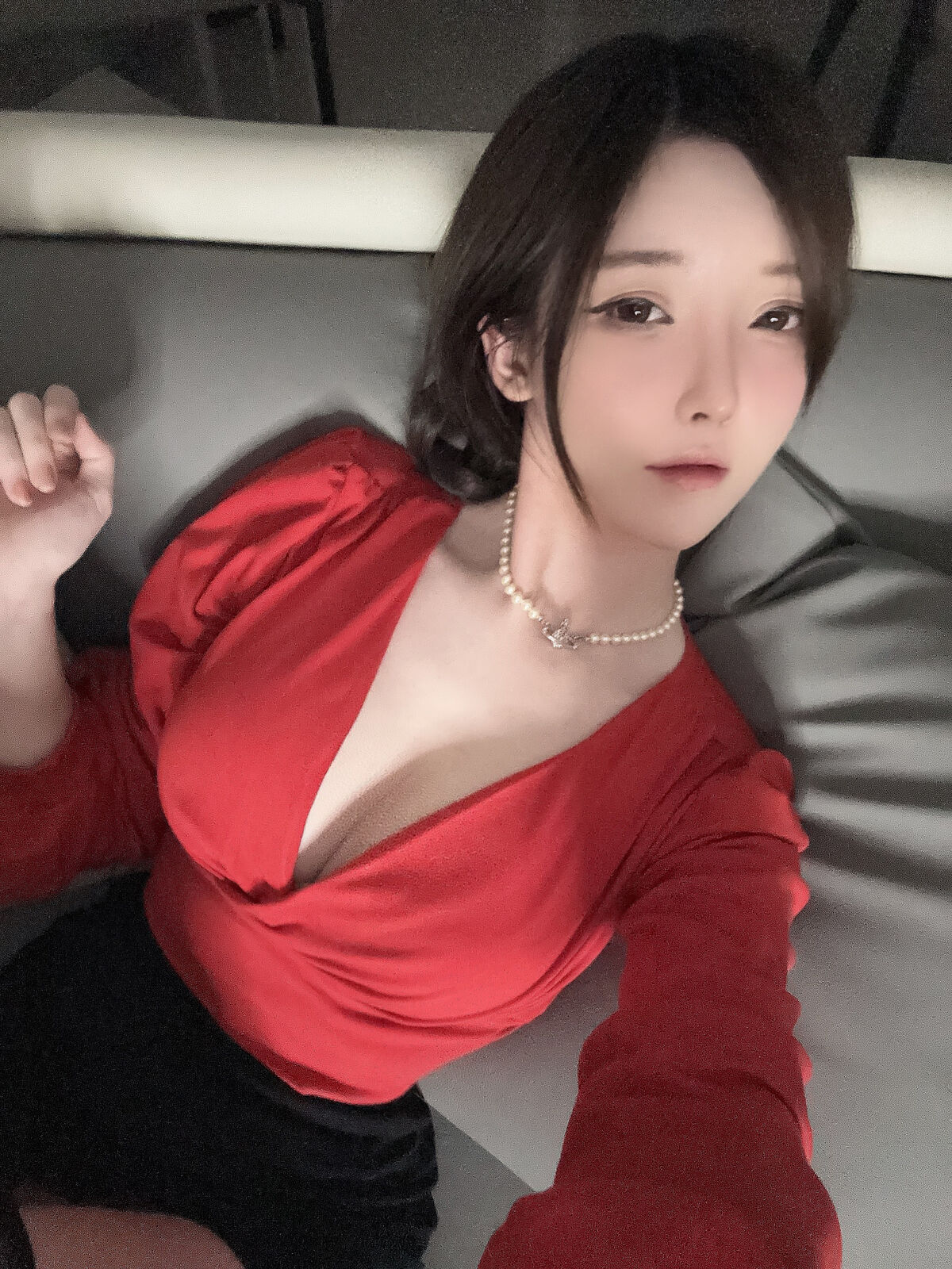 Coser@ a small yangze yixiaoyangze - Red Mom (75P - 2V) Coser@ a small yangze yixiaoyangze - Red Mom (75P - 2V)
