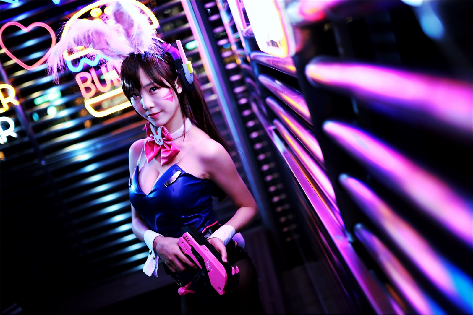 No.042 DVA 1 No.042 DVA 1