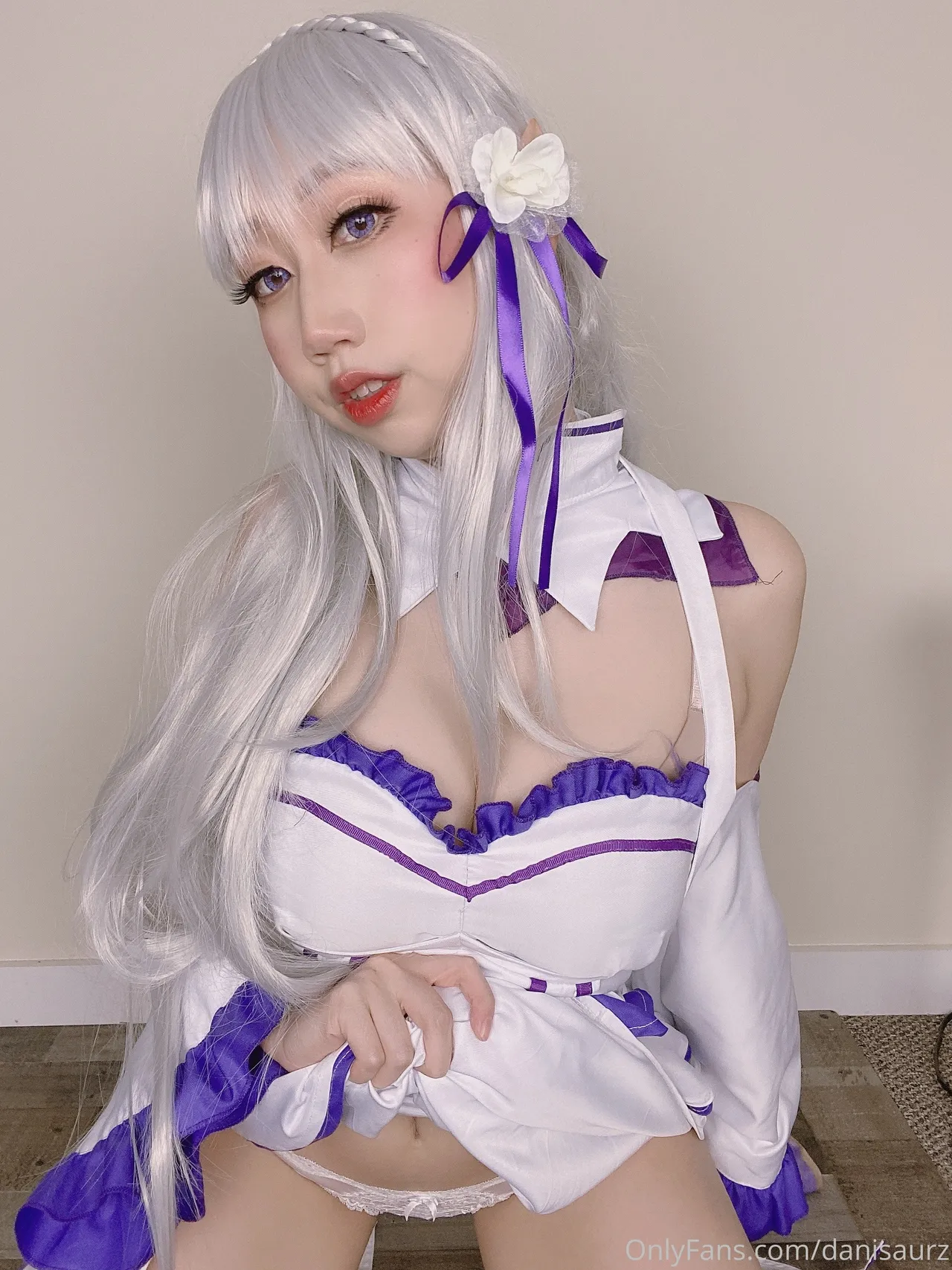 Danisaurz - Emilia Danisaurz - Emilia