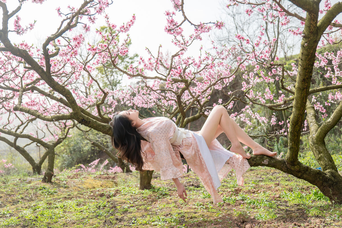 Coser@ Nian Nian Nnian - Manhua (87P) Coser@ Nian Nian Nnian - Manhua (87P)