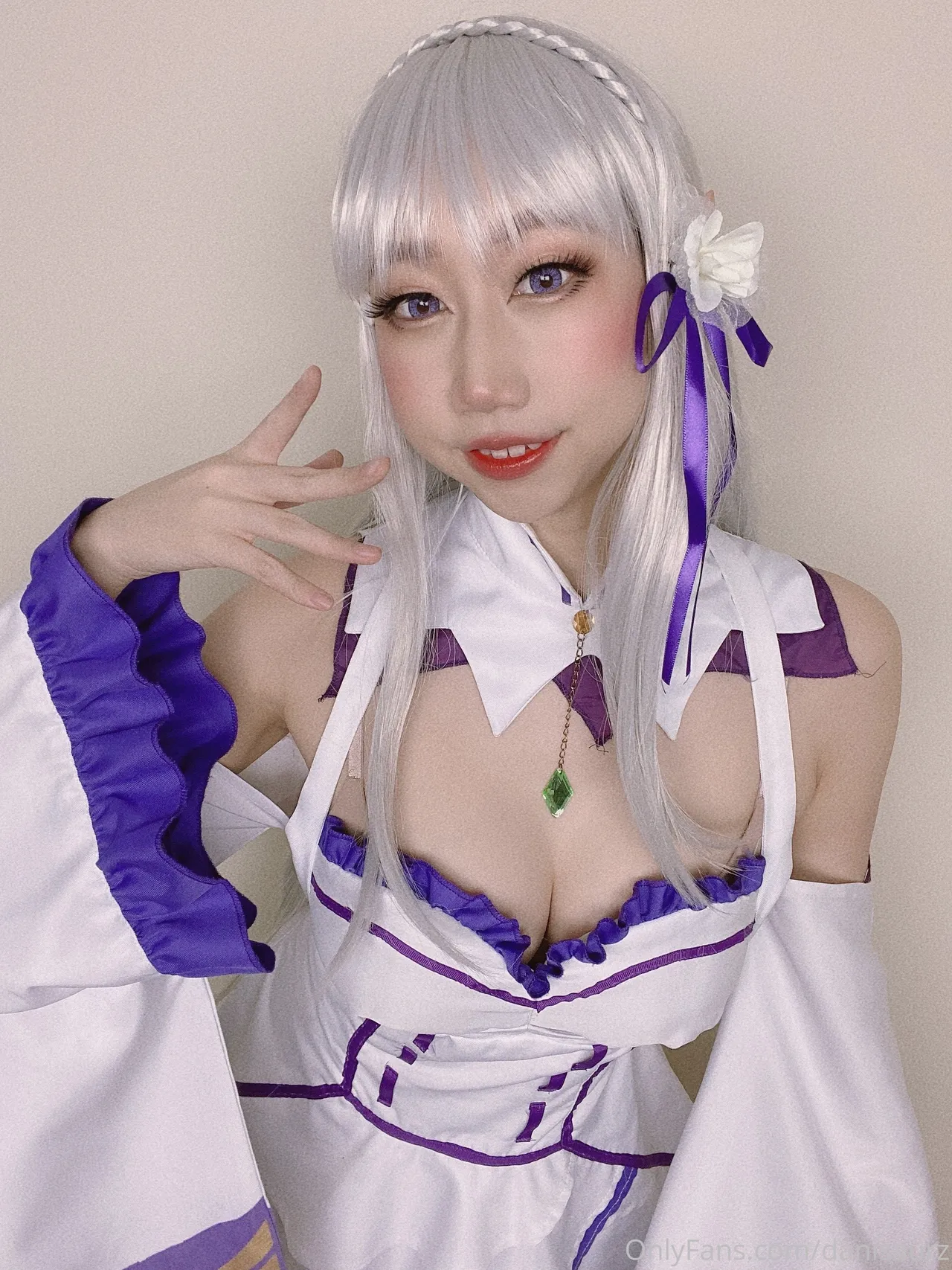 Danisaurz - Emilia Danisaurz - Emilia