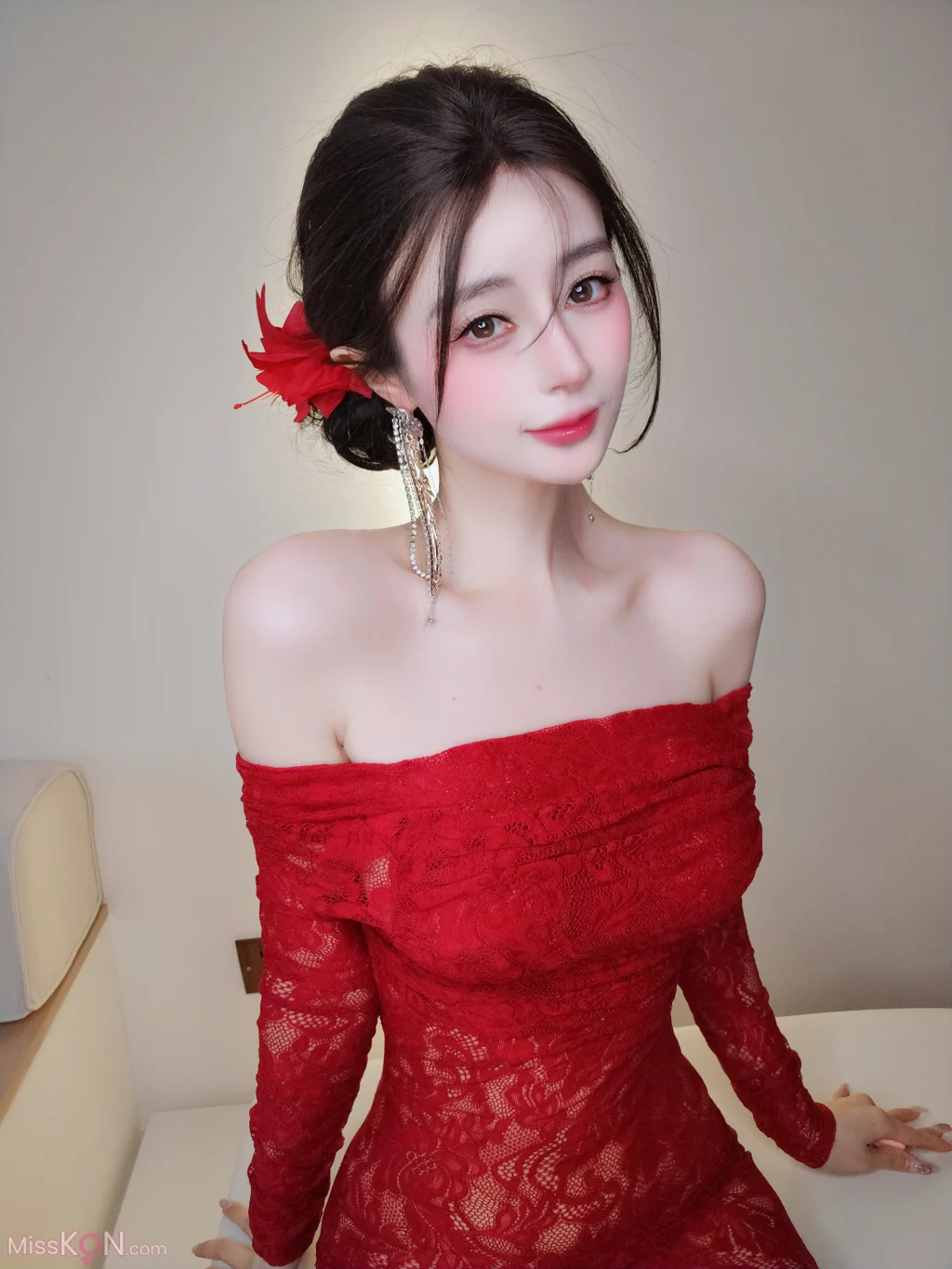 Coser@ Silver 81: December 2025 Member Collection (15 sets) (144 photos + 1 video) Coser@ Silver 81: December 2025 Member Collection (15 sets) (144 photos + 1 video)