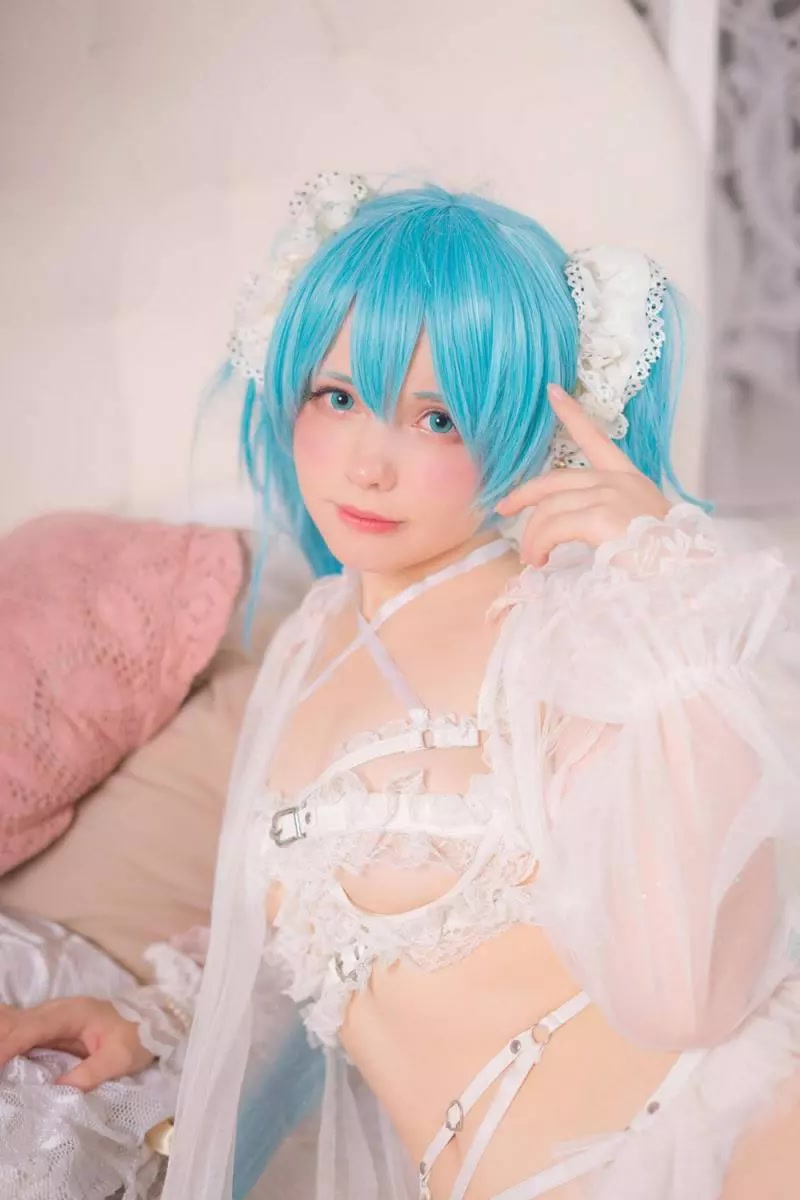 Saya Scarlet 2 Saya Scarlet 2