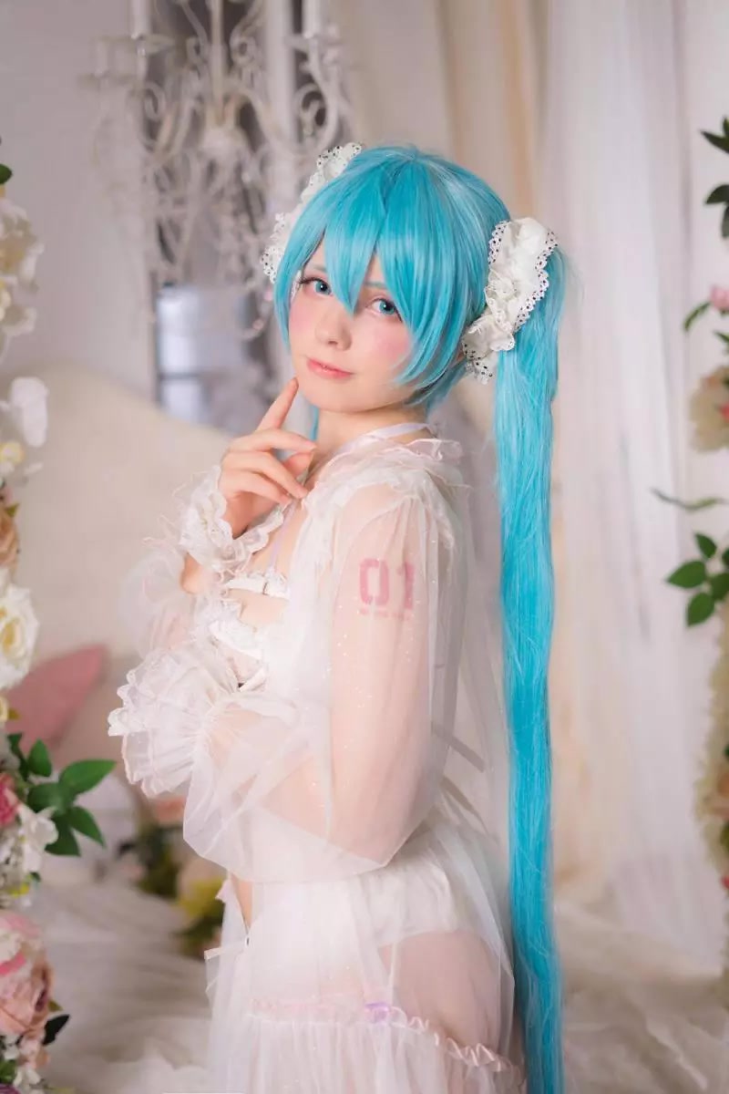 Saya Scarlet 2 Saya Scarlet 2