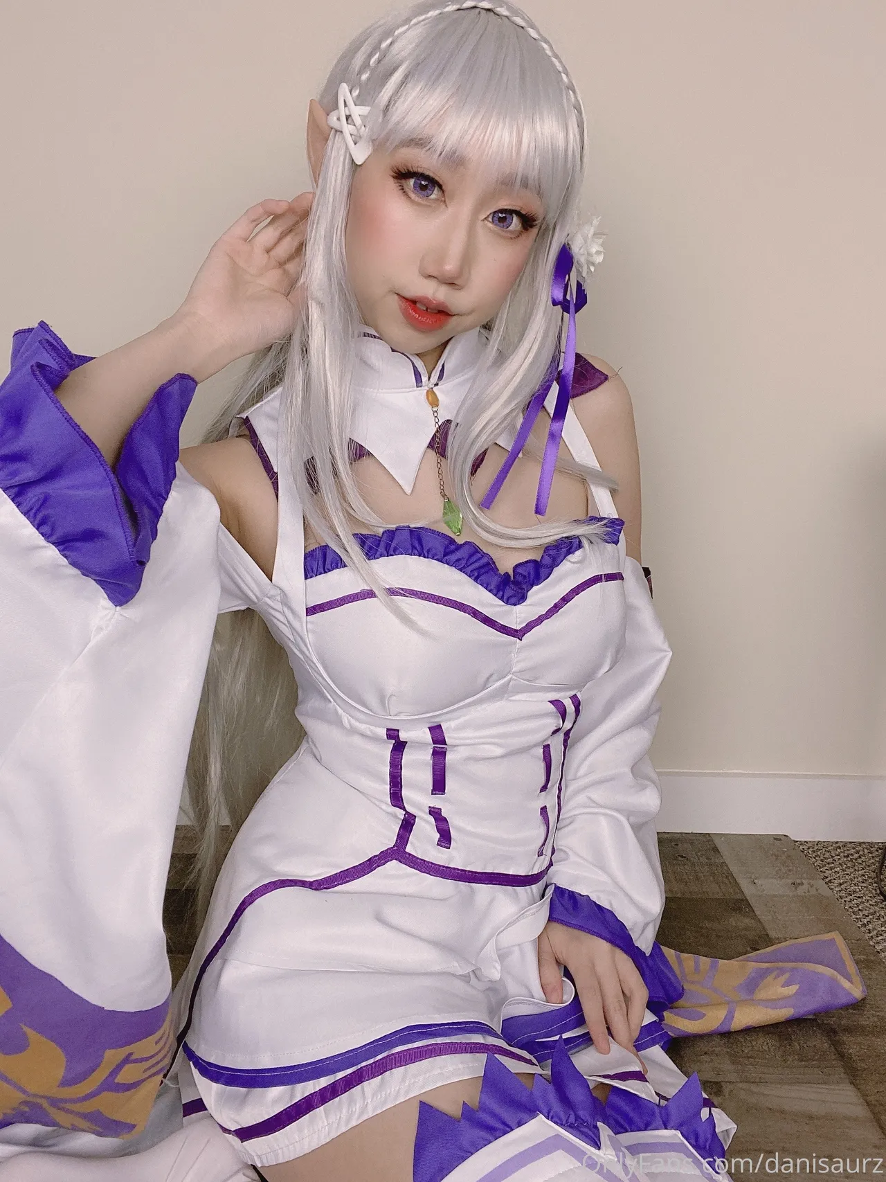 Danisaurz - Emilia Danisaurz - Emilia