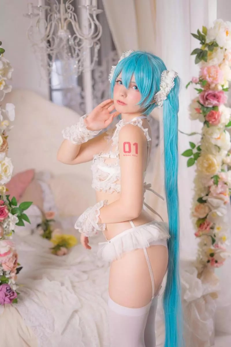 Saya Scarlet 2 Saya Scarlet 2