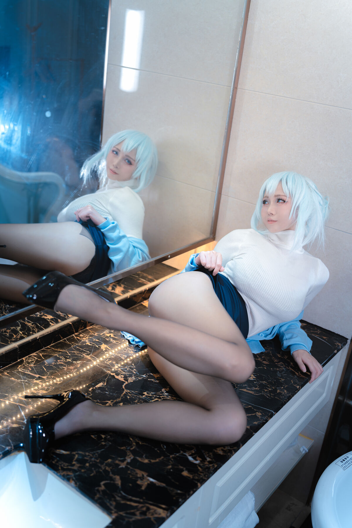 Coser@ Eri Uesugi - Snow Girl (49P) Coser@ Eri Uesugi - Snow Girl (49P)