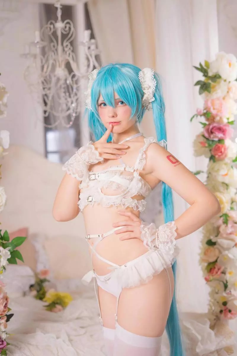 Saya Scarlet 2 Saya Scarlet 2