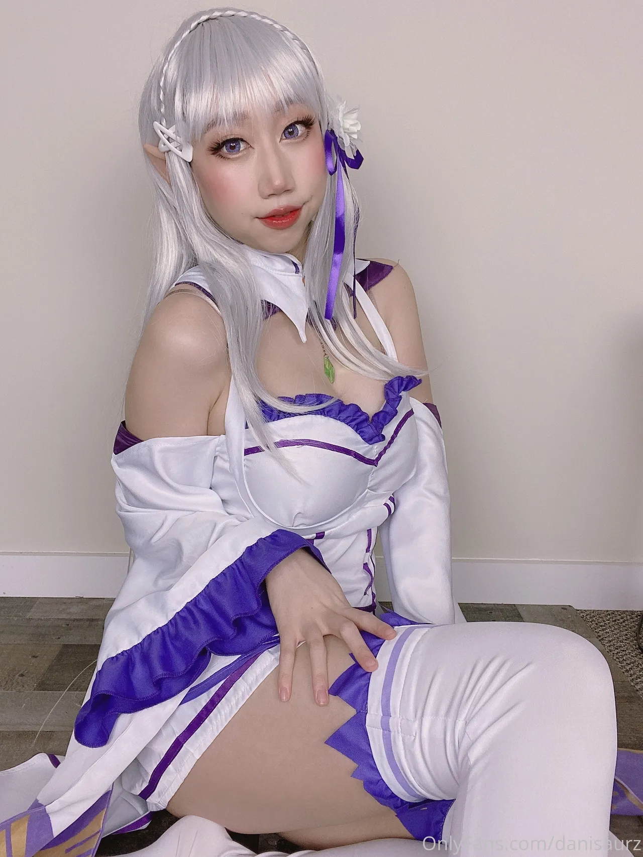 Danisaurz - Emilia Danisaurz - Emilia