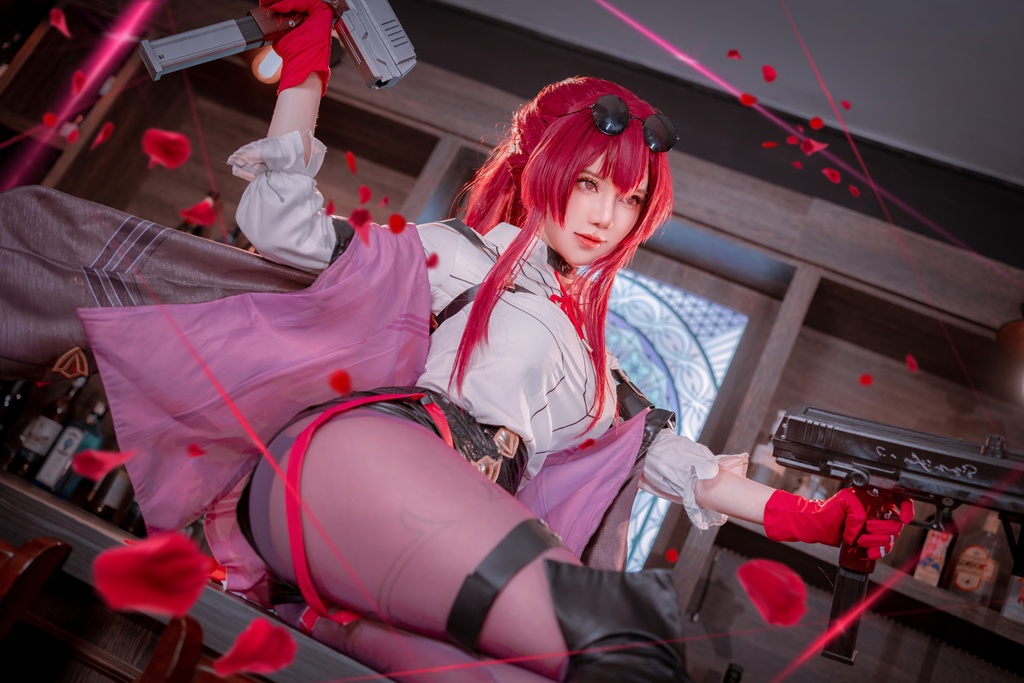 Sally Dorasnow – Kafka (Honkai: Star Rail) Sally Dorasnow – Kafka (Honkai: Star Rail)