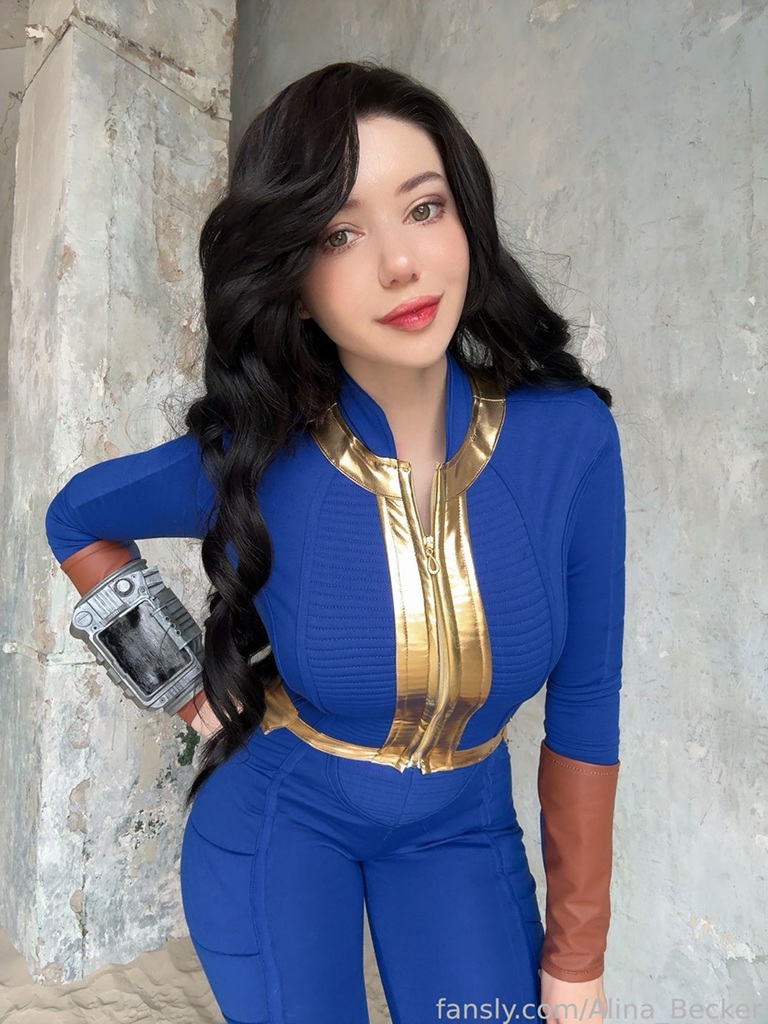 Alina Becker – Vault Dweller Alina Becker – Vault Dweller