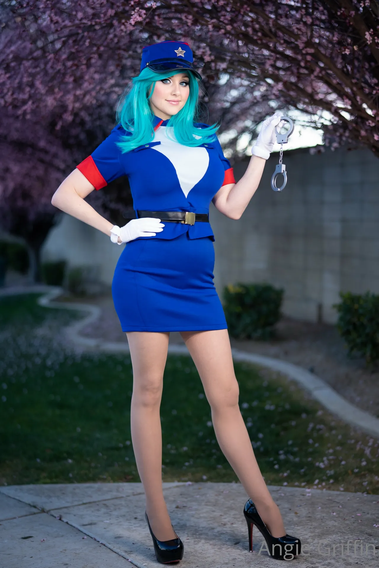 Angie Griffin - Officer Jenny 2 Angie Griffin - Officer Jenny 2