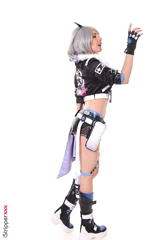 Eve Sweet – Silver Wolf (Honkai: Star Rail) Eve Sweet – Silver Wolf (Honkai: Star Rail)