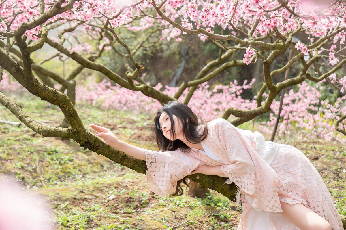 Coser@ Nian Nian Nnian - Manhua (87P) Coser@ Nian Nian Nnian - Manhua (87P)