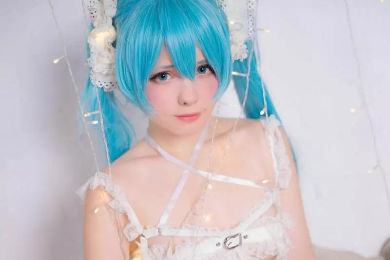 Saya Scarlet 2 Saya Scarlet 2