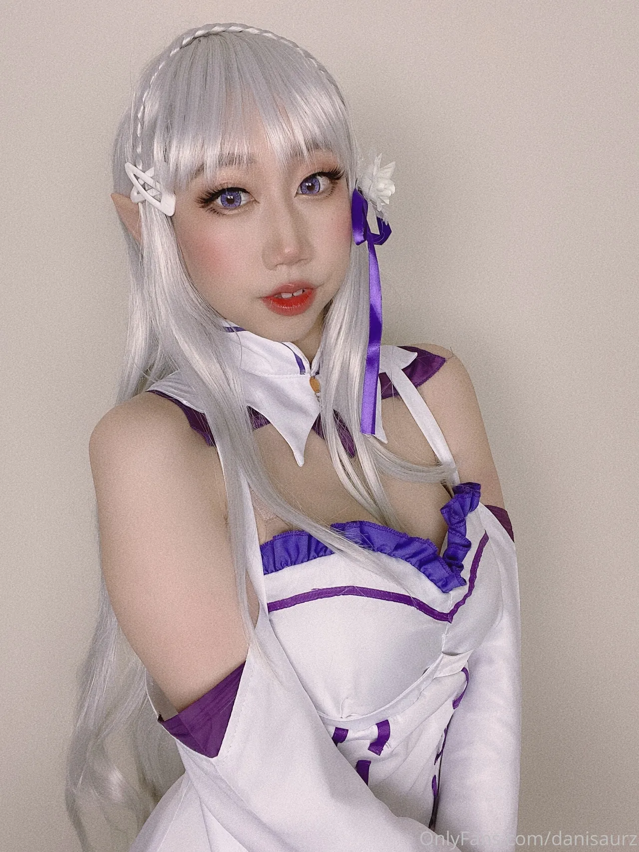 Danisaurz - Emilia Danisaurz - Emilia