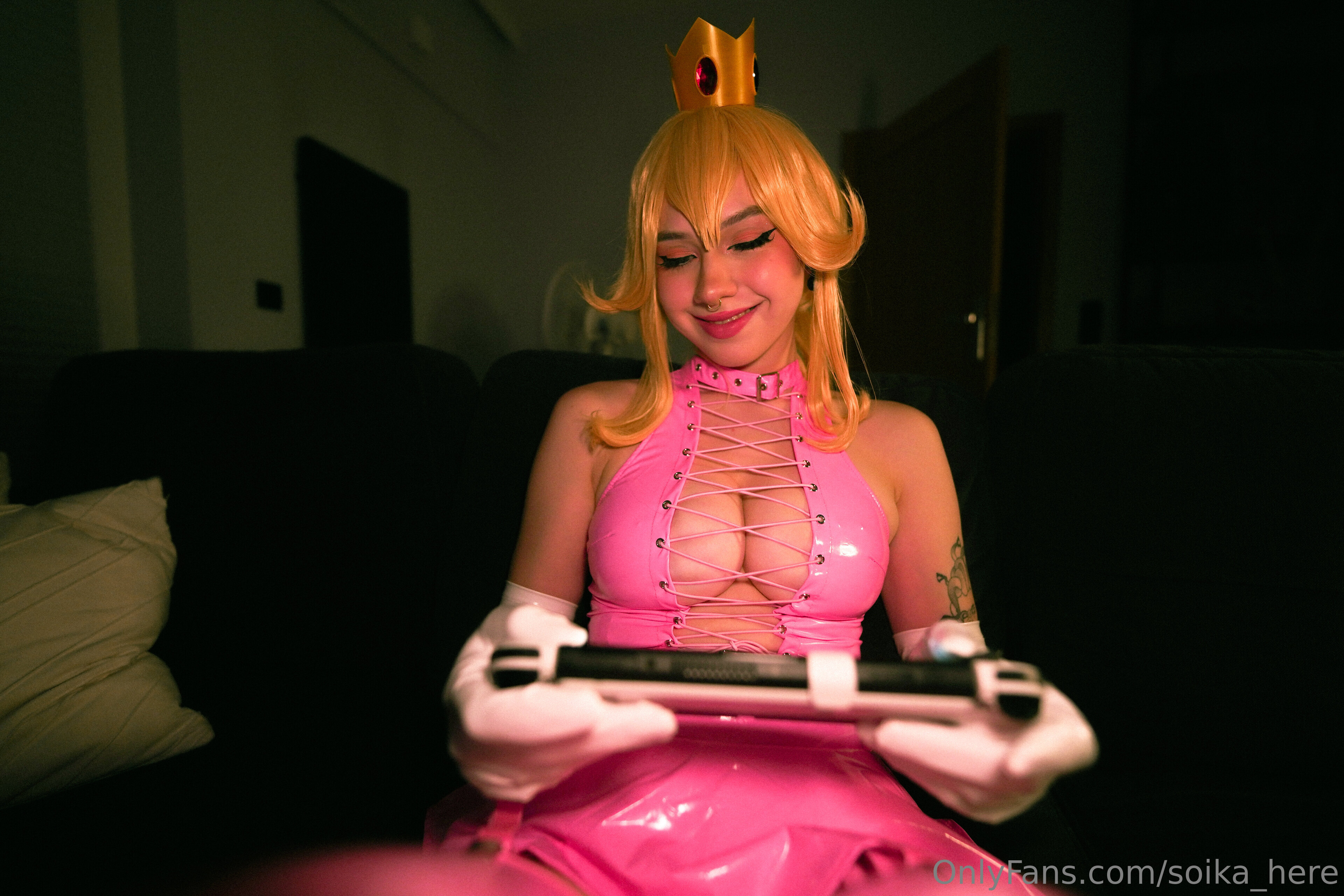 Soika Here - Princess Peach Soika Here - Princess Peach