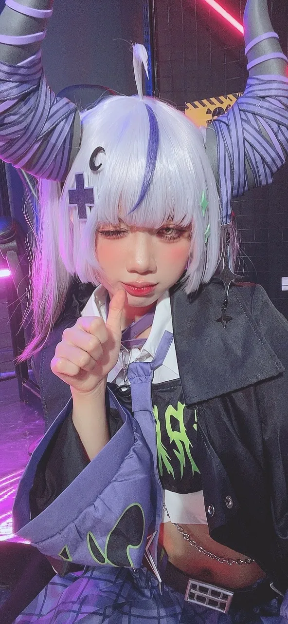 Poppachan - Laplus in new outfit Poppachan - Laplus in new outfit