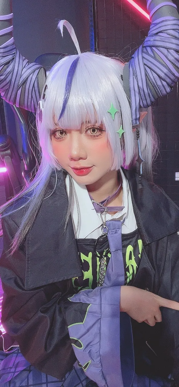 Poppachan - Laplus in new outfit Poppachan - Laplus in new outfit