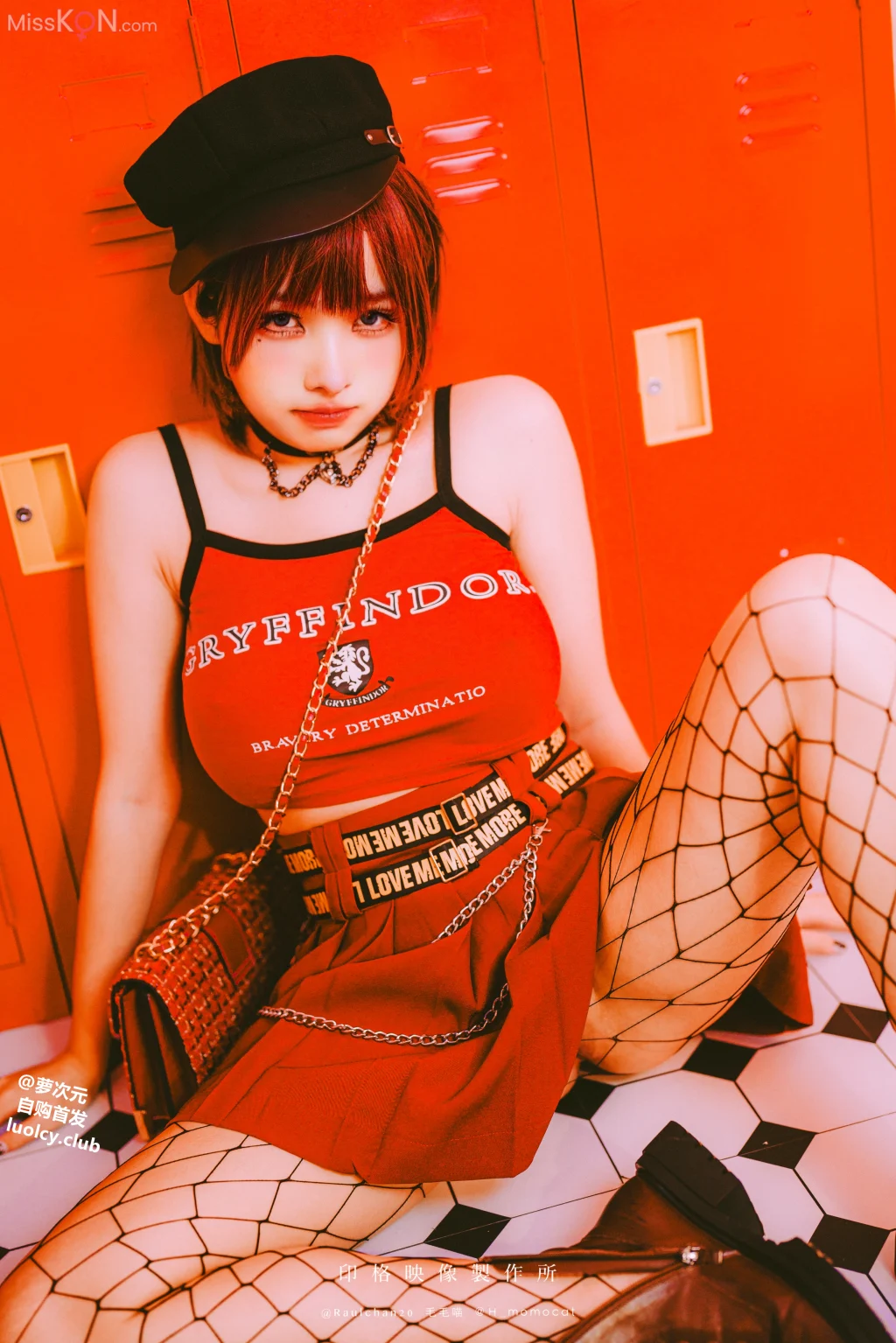 Coser@慕慕Momo: 8K Rebellion 反叛 (45 photos + 2 videos) Coser@慕慕Momo: 8K Rebellion 反叛 (45 photos + 2 videos)