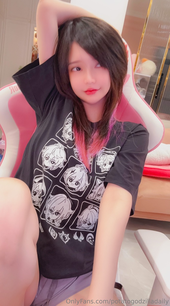 Potato Godzilla – OnlyFans Nude Apr 1-30, 2025 Potato Godzilla – OnlyFans Nude Apr 1-30, 2025
