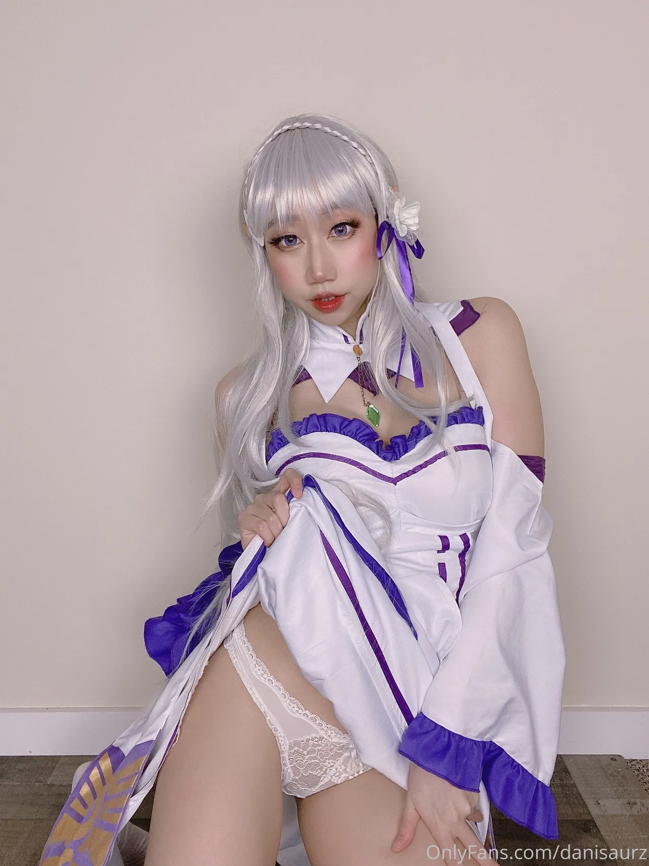 Danisaurz - Emilia Danisaurz - Emilia