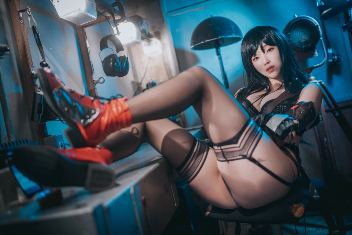 DJAWA Bambi 밤비 Tifa Lockhart B DJAWA Bambi 밤비 Tifa Lockhart B