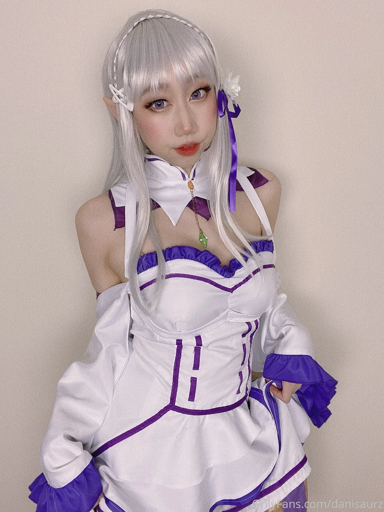 Danisaurz - Emilia Danisaurz - Emilia