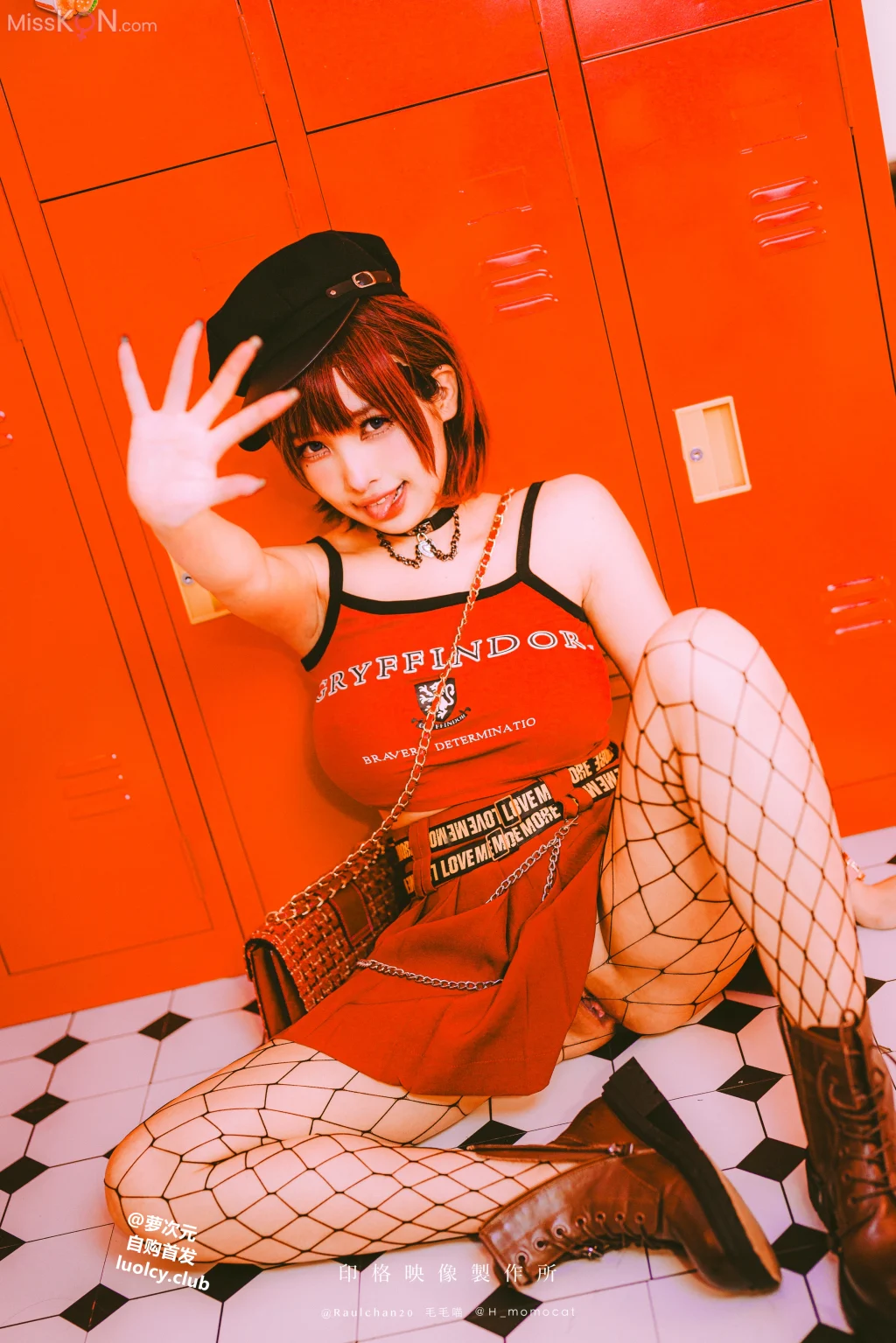 Coser@慕慕Momo: 8K Rebellion 反叛 (45 photos + 2 videos) Coser@慕慕Momo: 8K Rebellion 反叛 (45 photos + 2 videos)