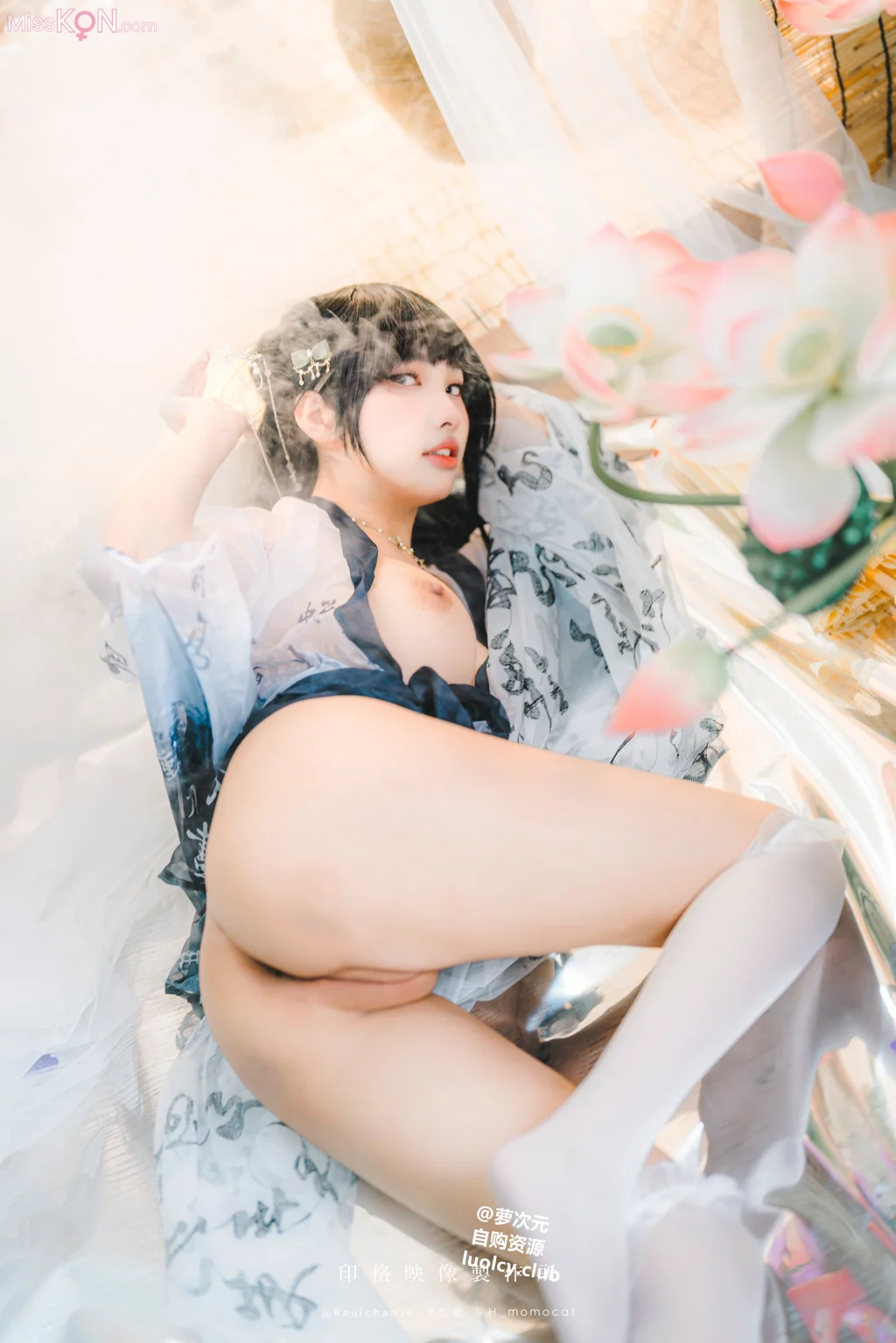 Kosar@慕慕Momo: 古韻風華 (8k ver.) (66 Photos + 1 Video) Kosar@慕慕Momo: 古韻風華 (8k ver.) (66 Photos + 1 Video)