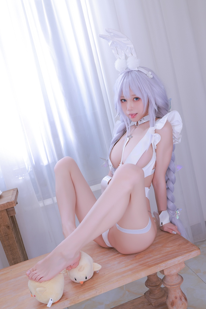 Aqua 水淼 – The Evil Bunny Girl (Azur Lane) Aqua 水淼 – The Evil Bunny Girl (Azur Lane)